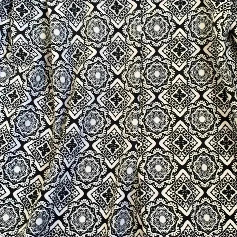 B Design Patterned Pants Womens (L) - Picture 3 of 3